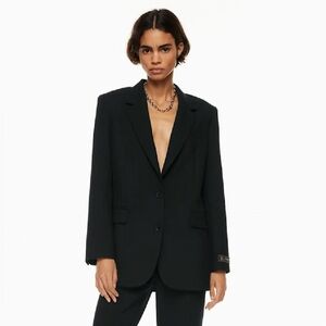 NWT - Aritzia Babaton New Agency Blazer ! Colour - Black in Size XS